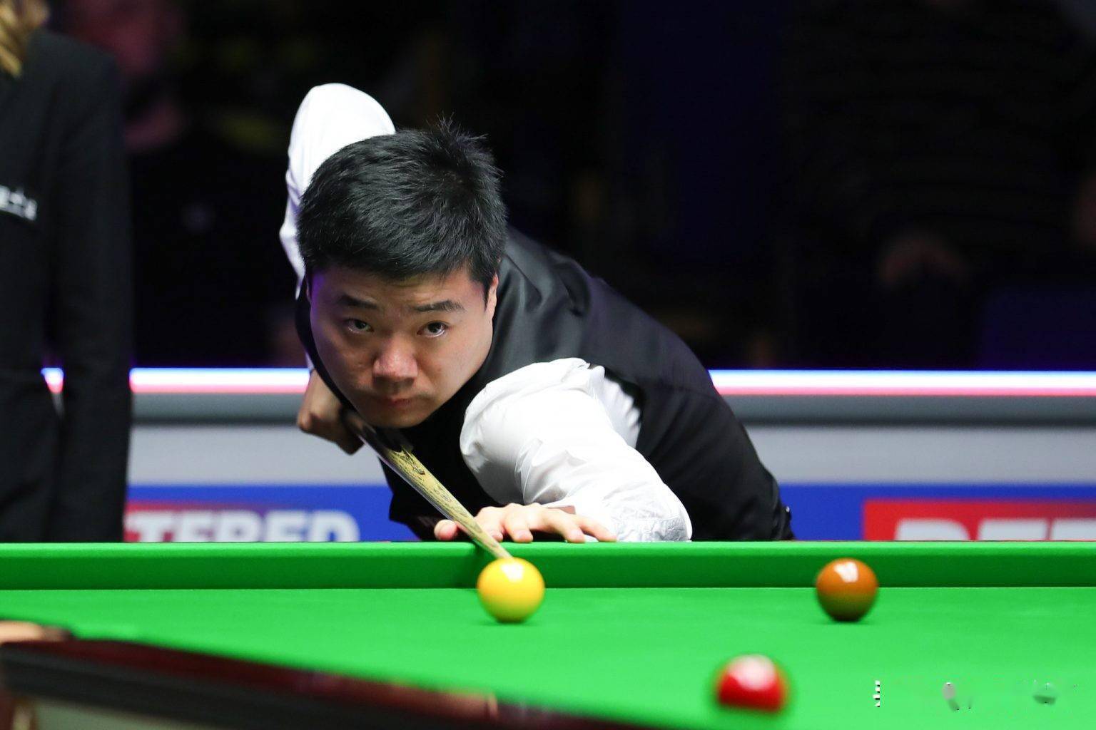 表着超越和 表着超越和