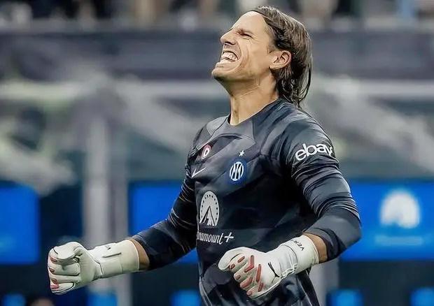 同时要求外 同时要求外